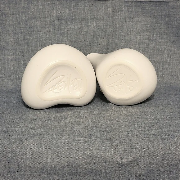 Biomorphic 4 Piece White Porcelain Sugar Creamer Set by Peter Saenger - Picture 5 of 6